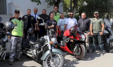 https://www.cyprustodayonline.com/motorcycle-safety-barriers-among-proposals-discussed-with-transport-ministry