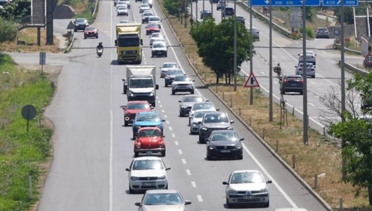 Engineers warn against easing age limit on imported vehicles
